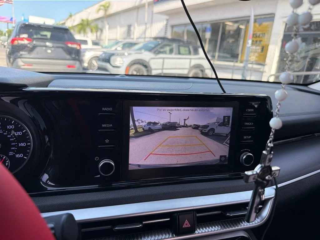 Used 2022 Ebony Black Kia LXS image 5