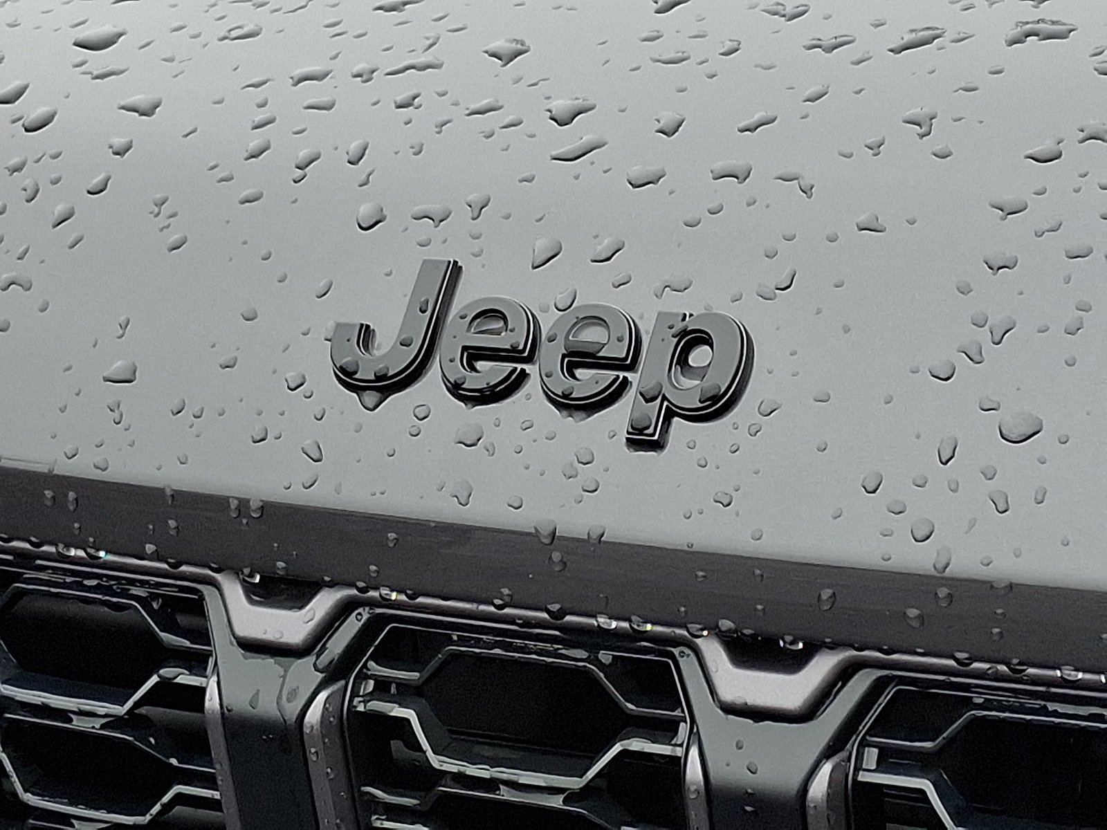 New 2026 Baltic Gray Metallic Clear-Coat Exterior Paint Jeep Altitude 4x4 image 16