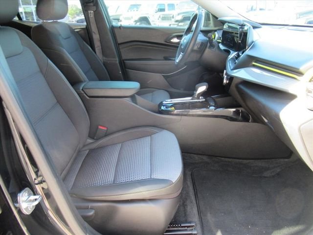 Used 2024 Black Chevrolet LT image 10