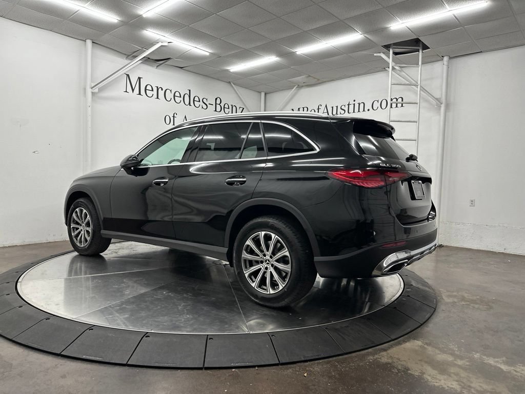 New 2026 Black Mercedes-Benz GLC 300 image 35