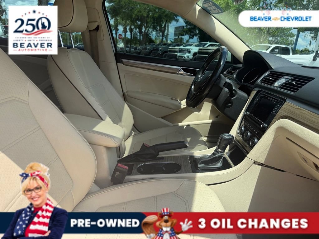 Used 2016 White Volkswagen 1.8T SE image 11