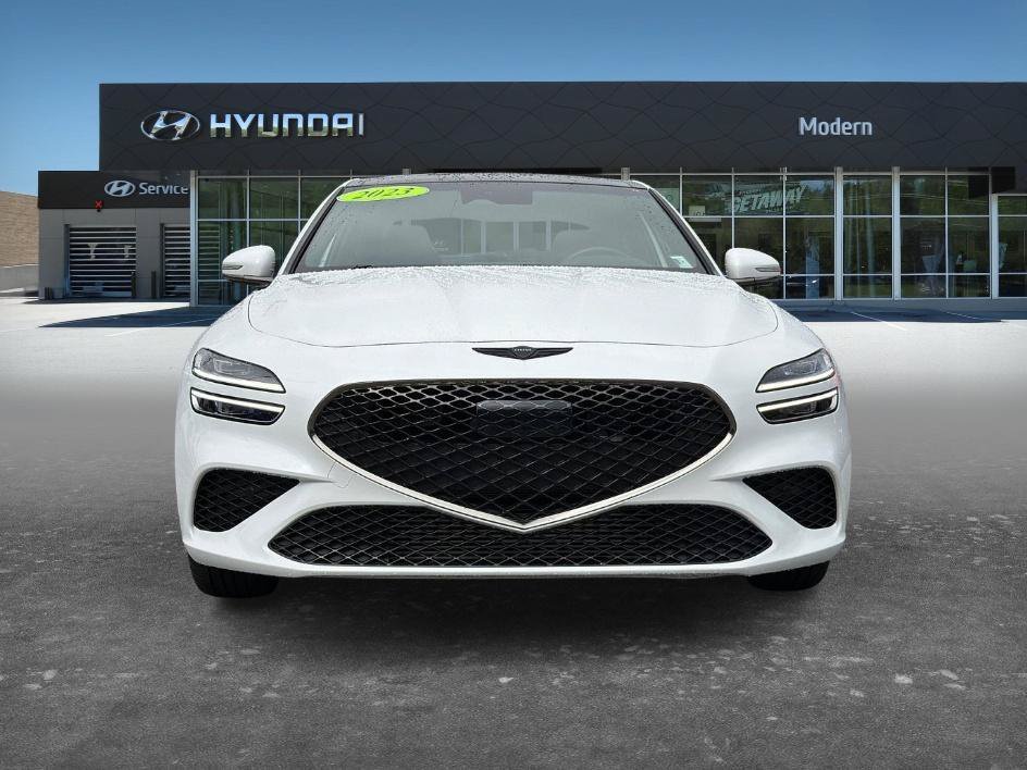 Used 2023 Uyuni White Genesis 3.3T image 2