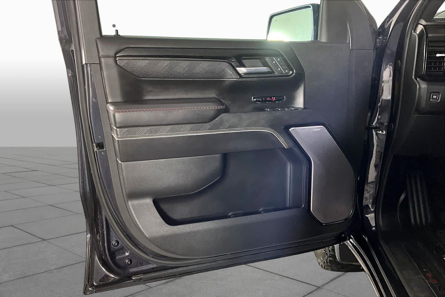 Used 2022 Titanium Rush Metallic GMC AT4X image 21