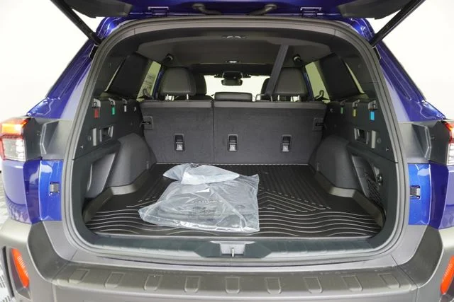 New 2026 SAPPHIRE BLUE PEARL Subaru Premium image 27