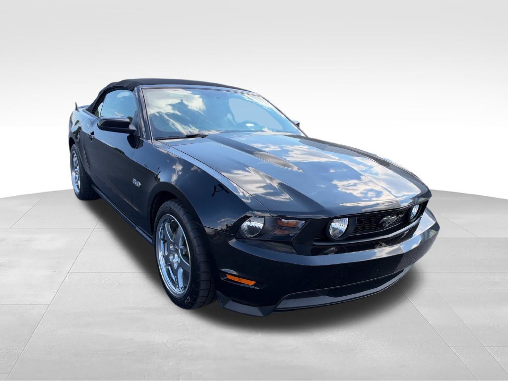 Used 2011 Black Ford GT Premium image 7