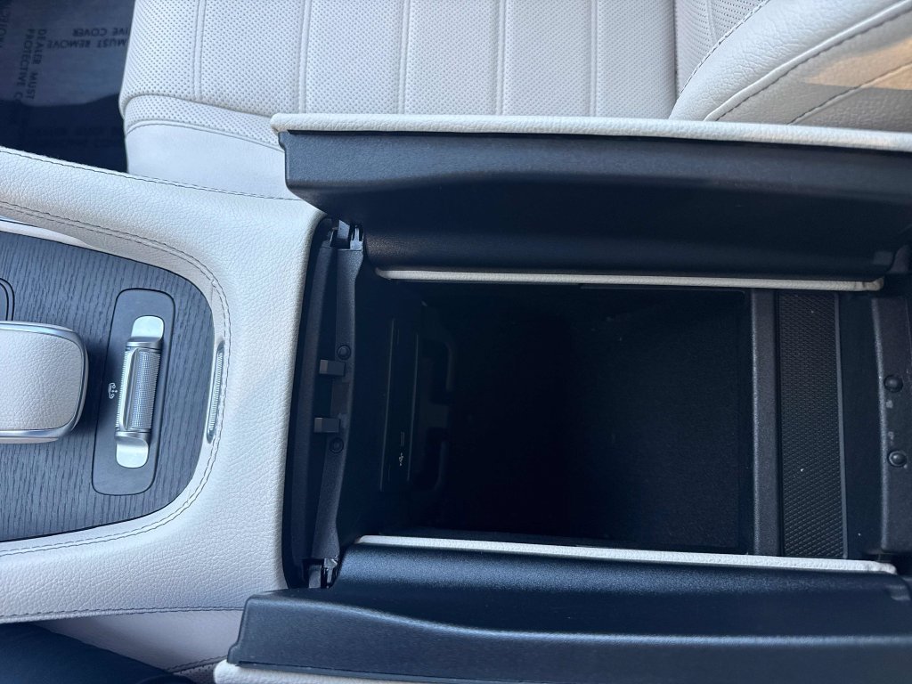 Used 2023  Mercedes-Benz GLS 450 image 23