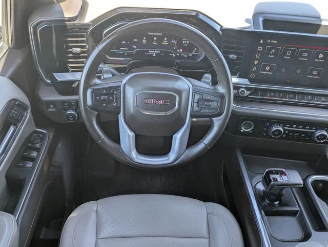 Used 2023 White GMC SLT image 32