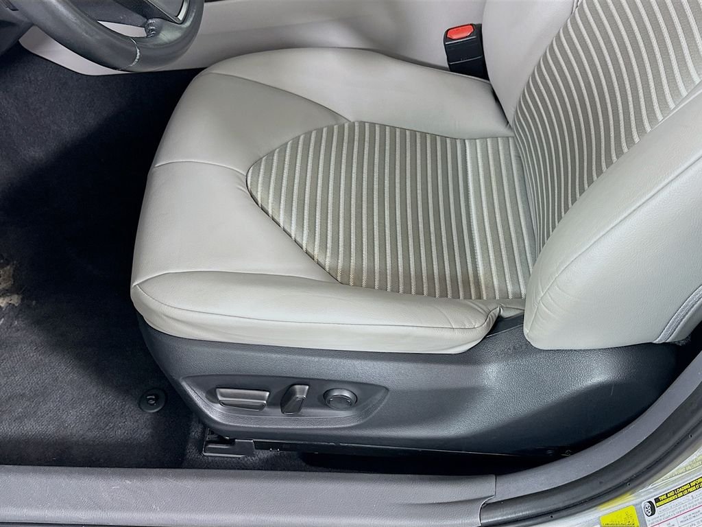 Used 2024 Silver Toyota SE image 19