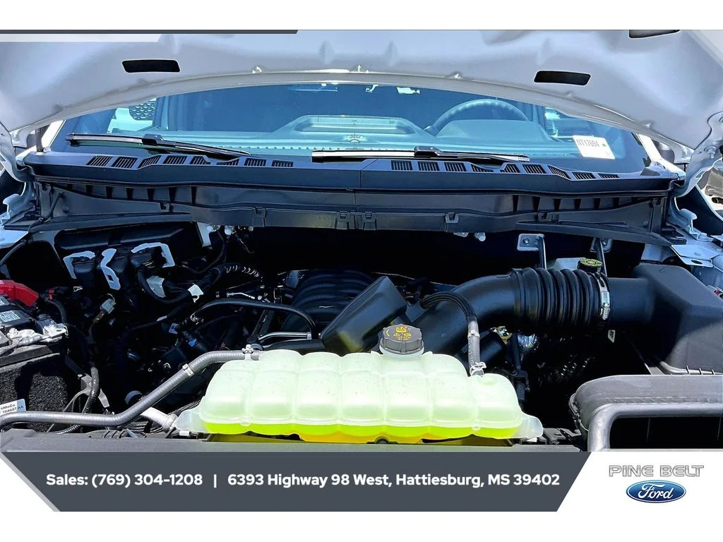 New 2026 Oxford White Ford STX® image 8
