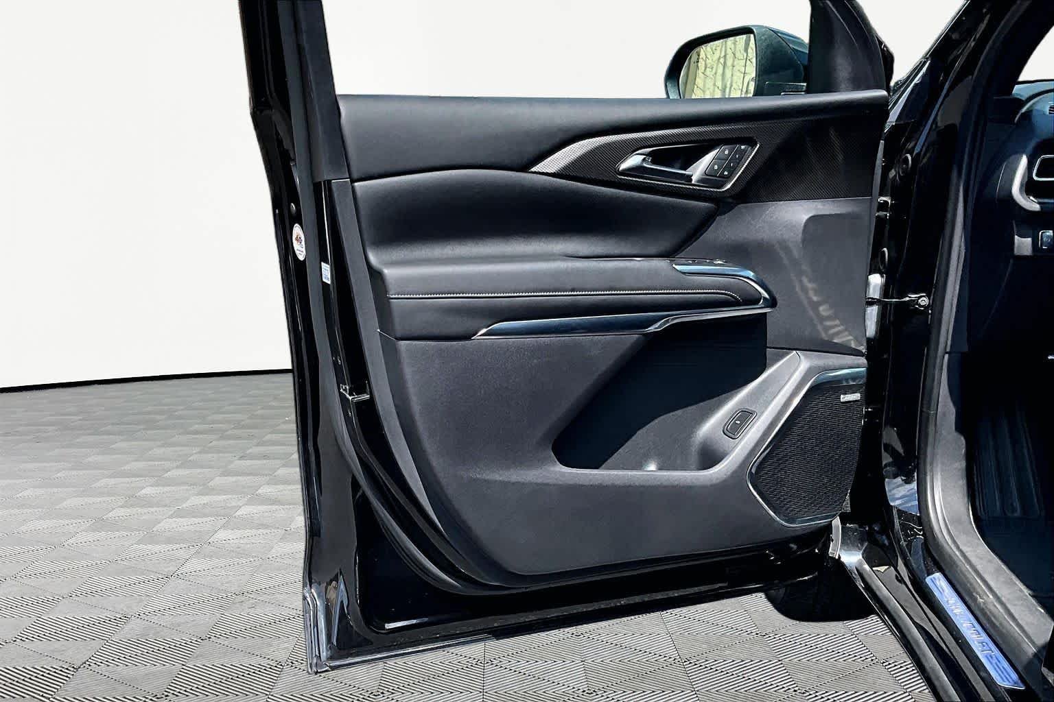 Used 2025 Mosaic Black Metallic Chevrolet FWD High Country image 63