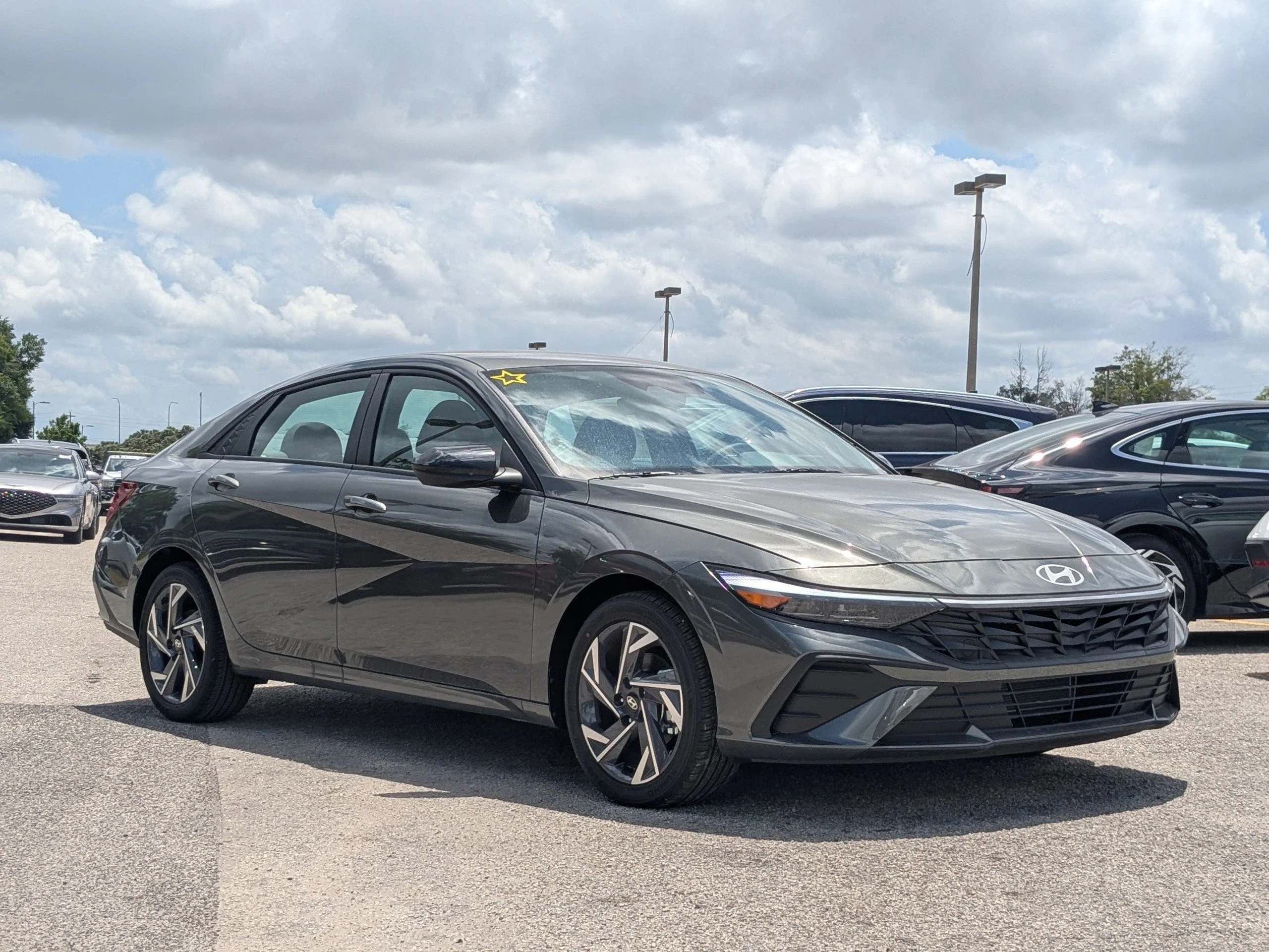 2025 Hyundai Elantra