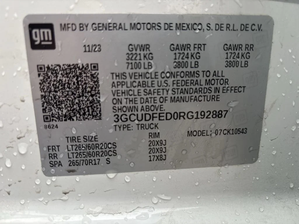 Used 2024 White Chevrolet LT Trail Boss image 15