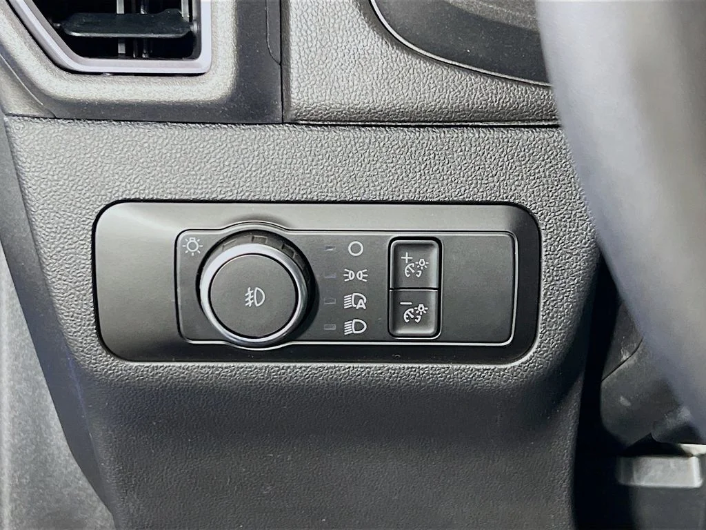 New 2026 Velocity Blue Metallic Ford Badlands image 20