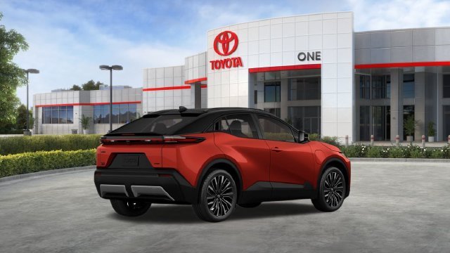 New 2026 Tandoori with Midnight Black Metallic roof <sup>1</sup> Toyota  XSE image 13