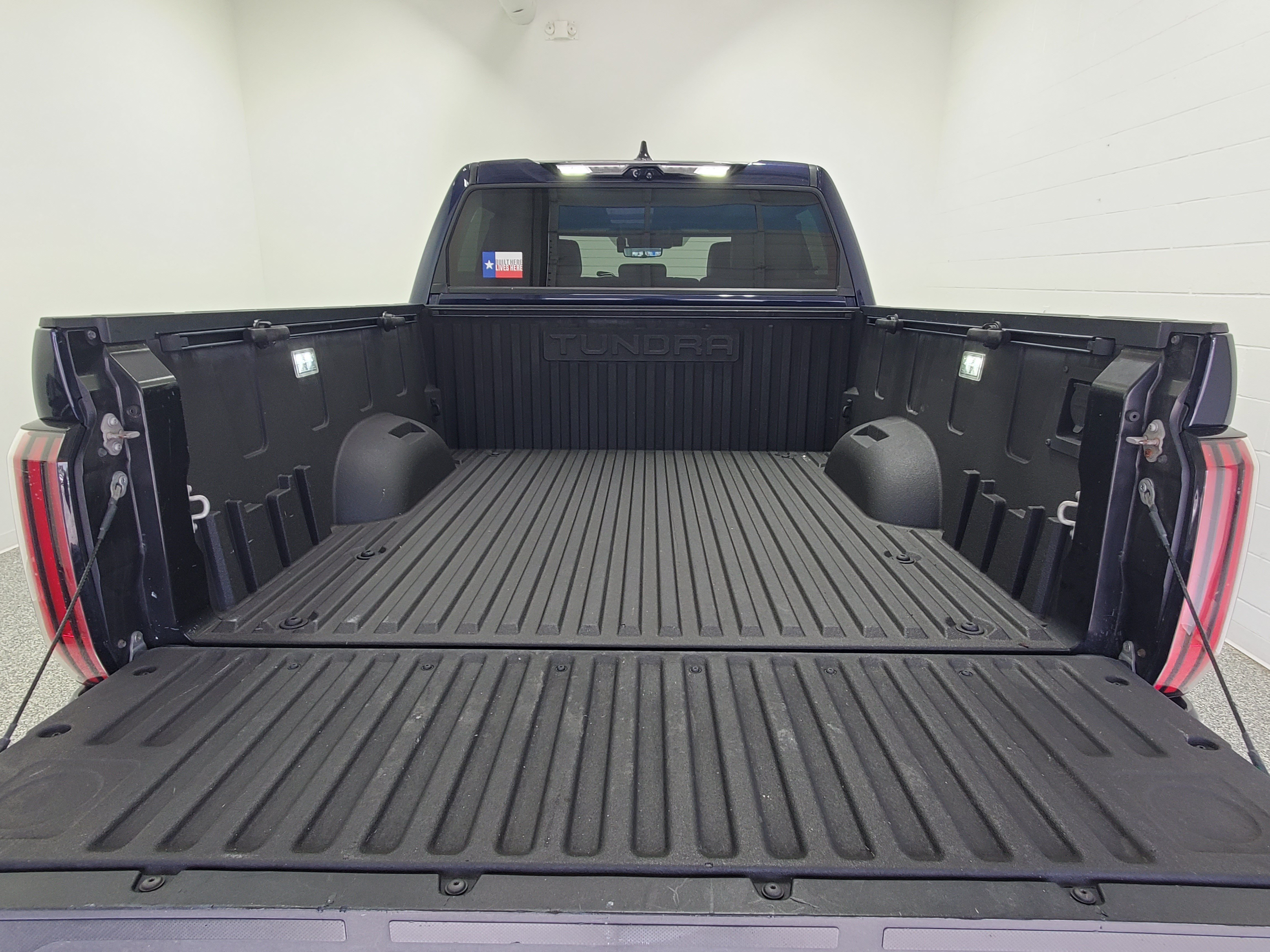 Used 2023 Blueprint Toyota Limited image 13