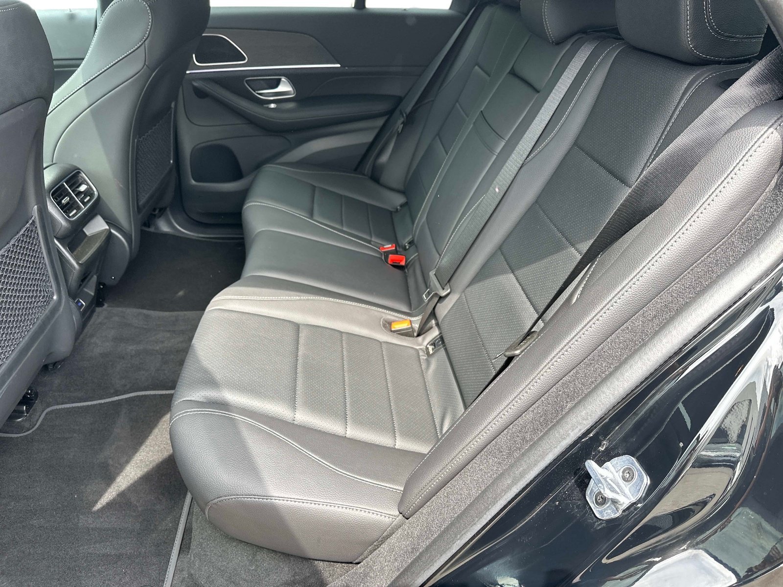 Certified Used 2025 Black Mercedes-Benz GLE 350 image 11