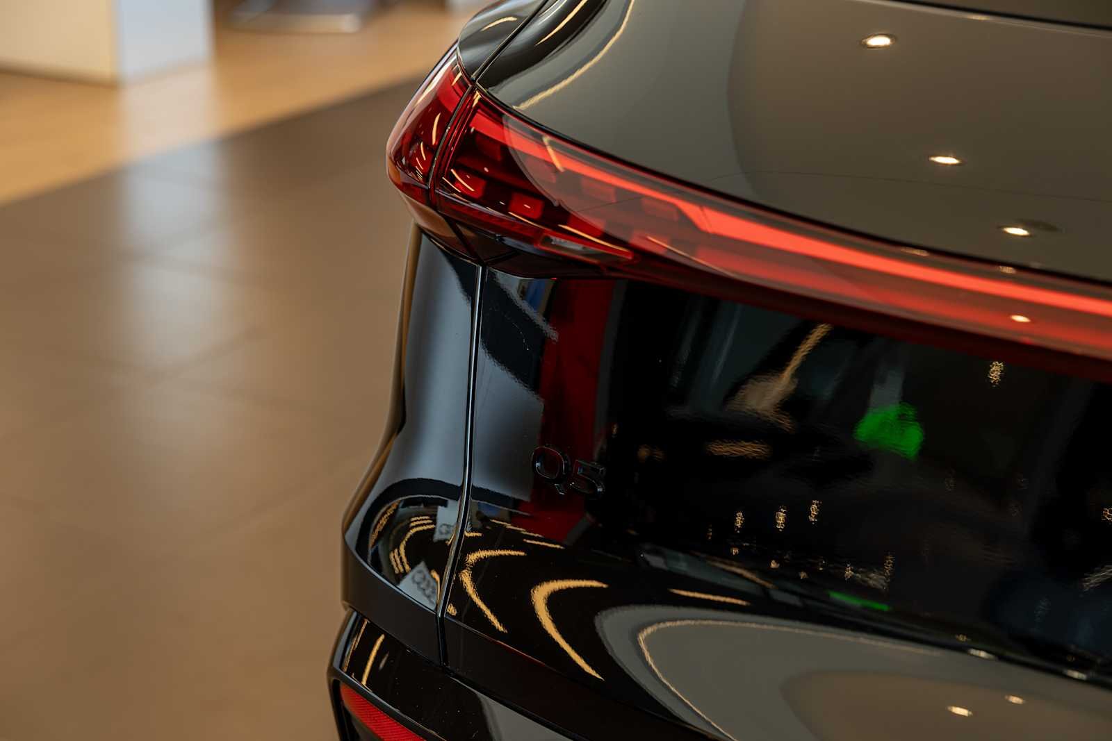 Used 2025 Mythos Black metallic Audi Premium image 41