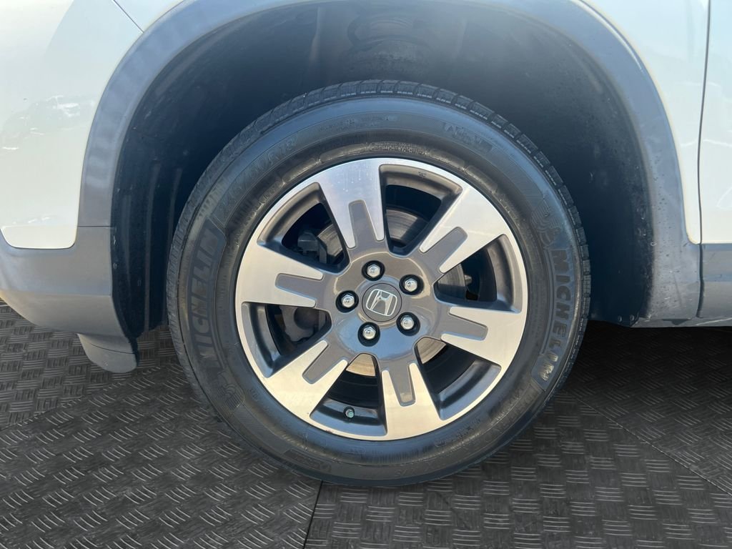 Used 2019 Platinum White Pearl Honda RTL-E image 14
