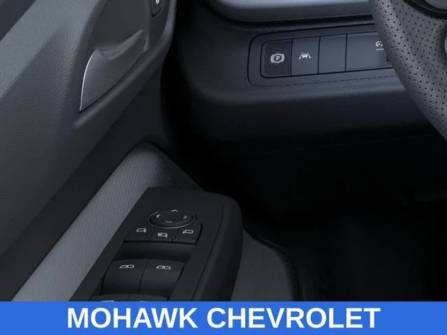 New 2027 Summit White Chevrolet LT image 22