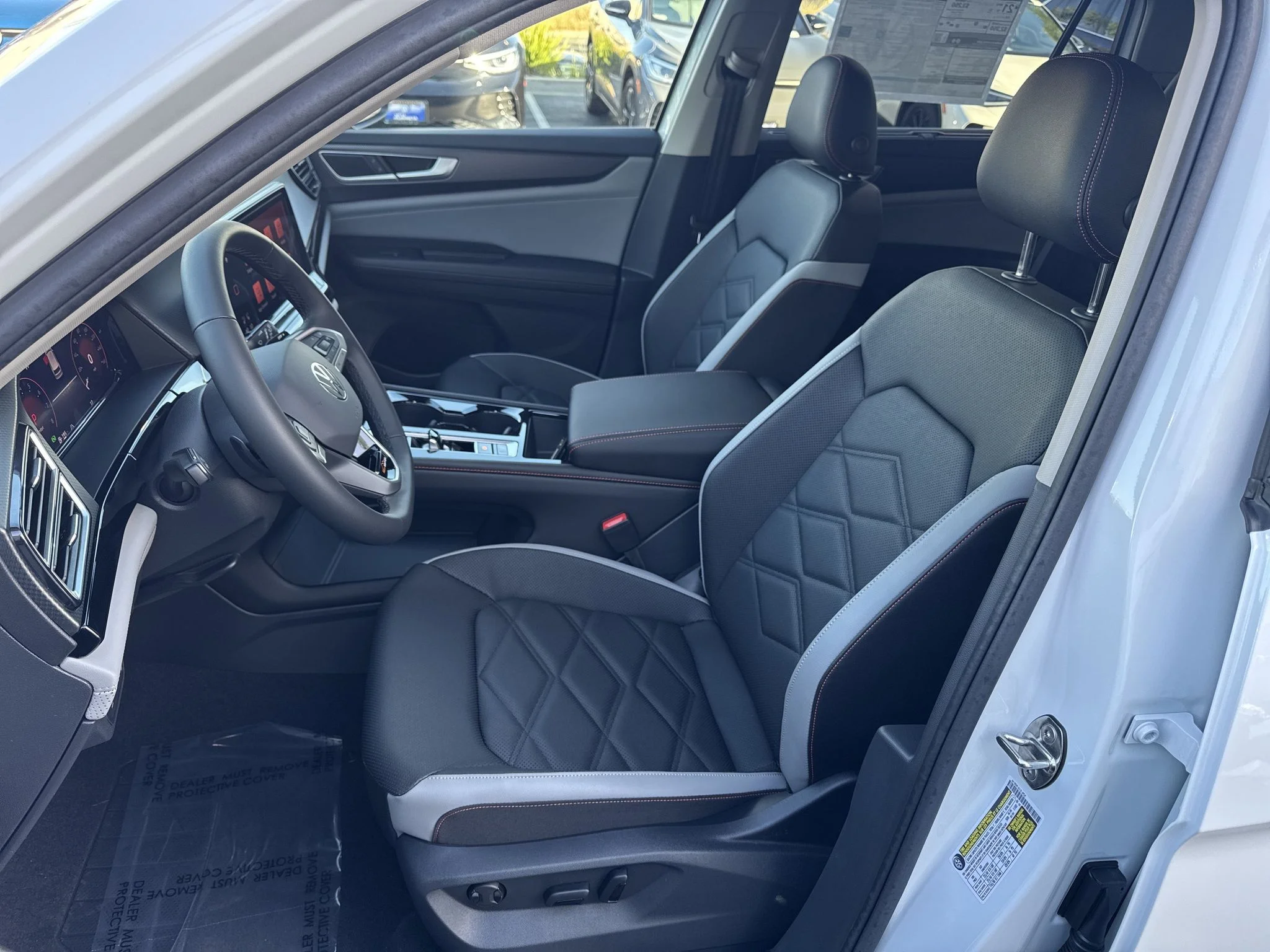 New 2026 Opal White Pearl Volkswagen 2.0T Peak Edition image 11