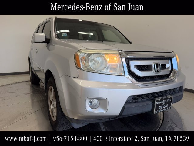 Used 2010 Alabaster Silver Metallic Honda EX image 1