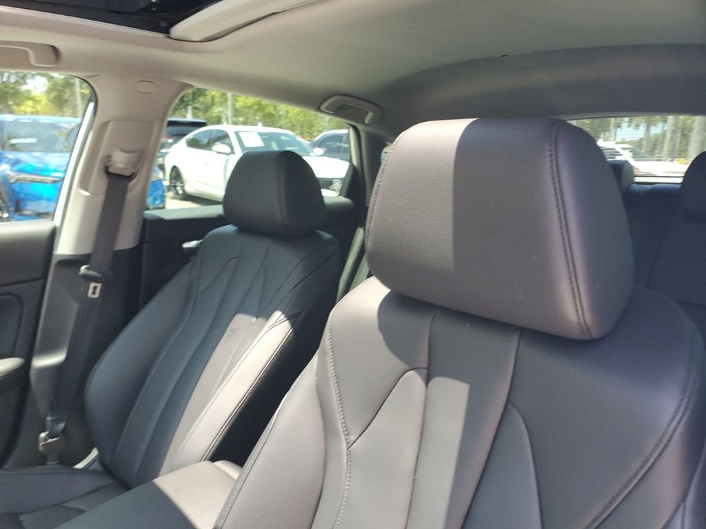 Used 2024 White Acura Base image 15