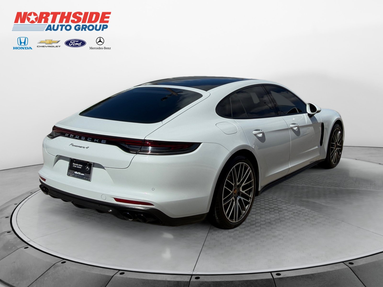 Used 2021 Carrara White Metallic Porsche 4 image 7