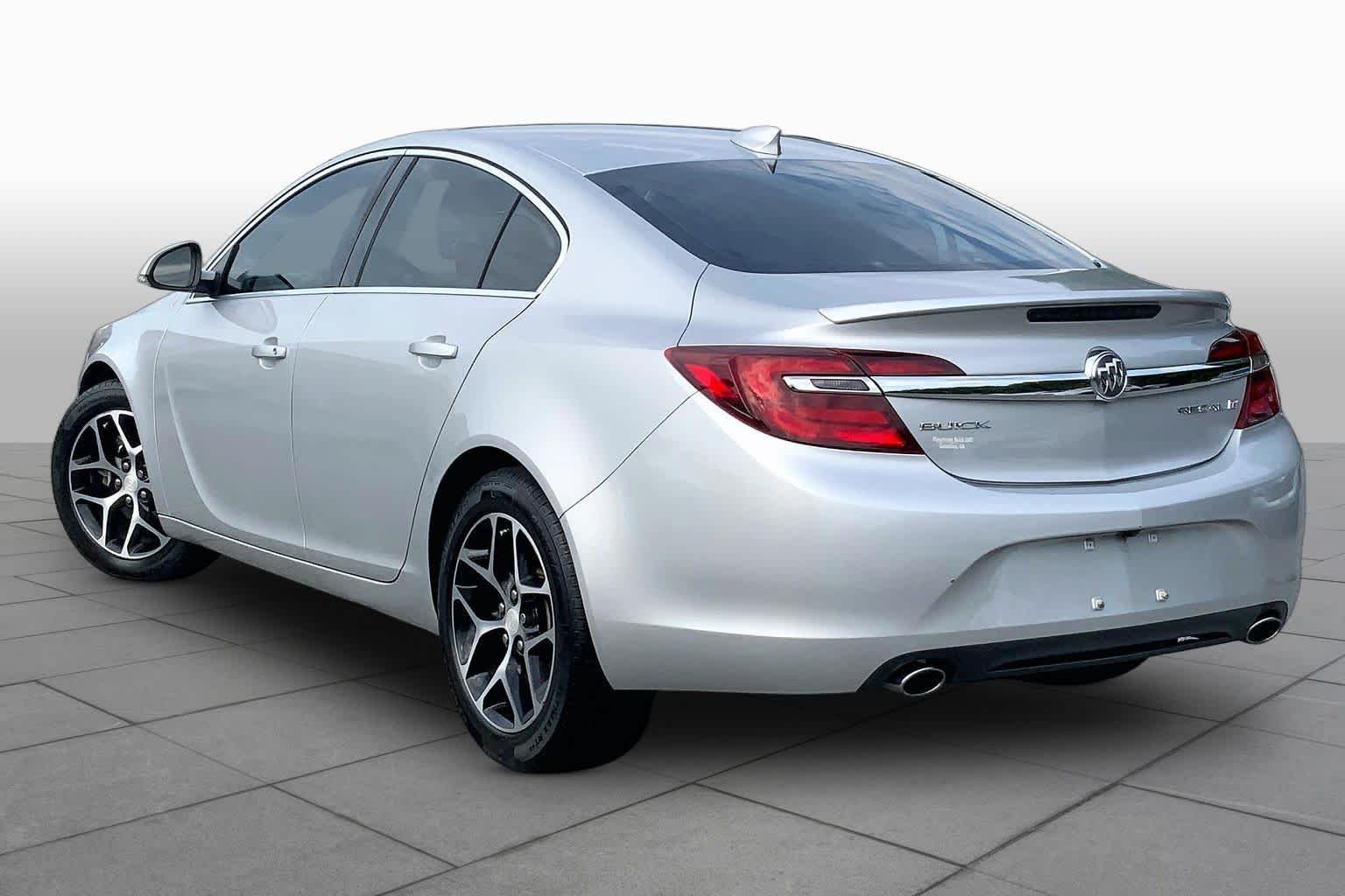 Used 2017 Quicksilver Metallic Buick Sport Touring image 11