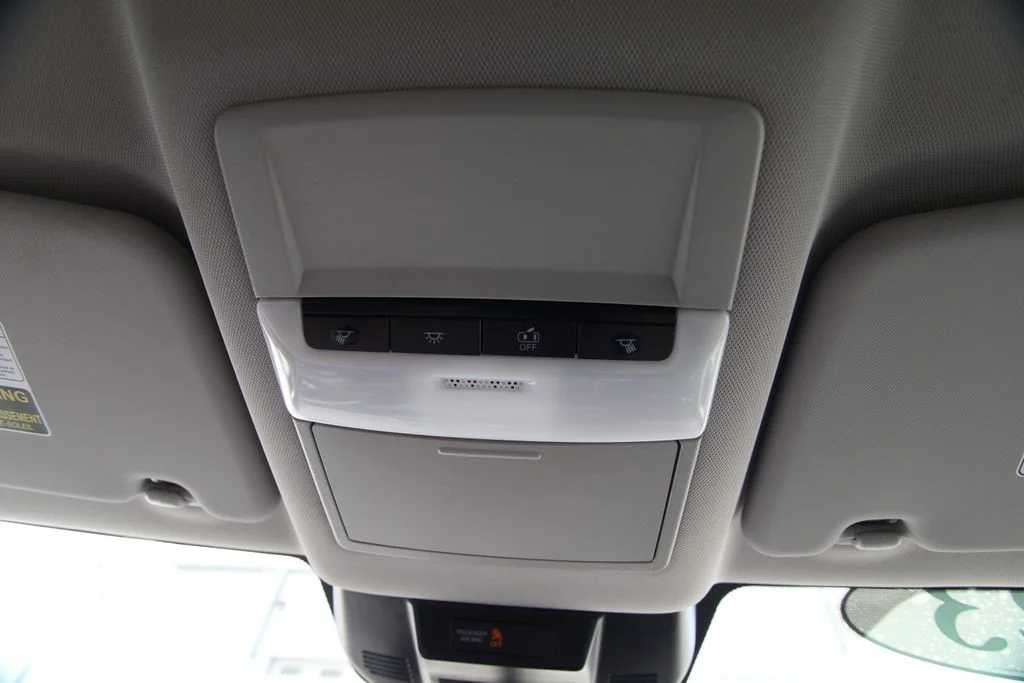 Used 2023 Black Nissan S image 35