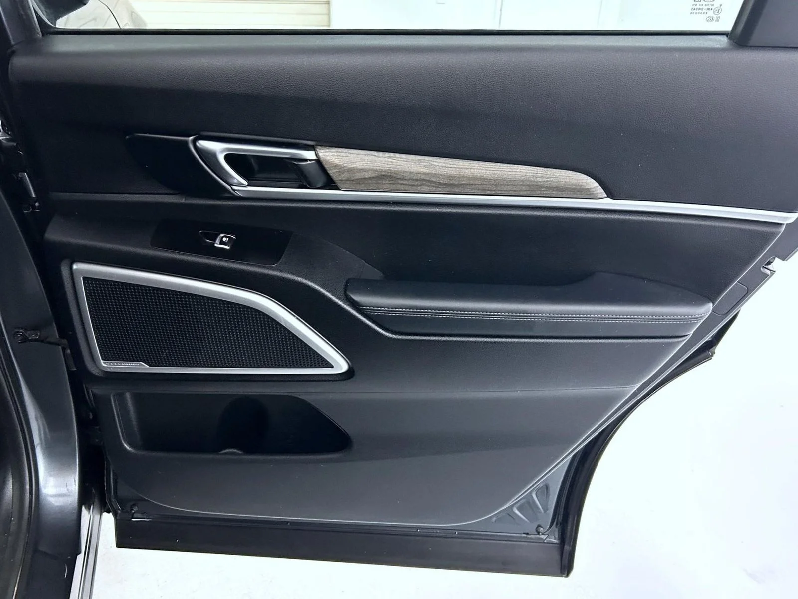 Used 2020 Gray Kia EX image 17