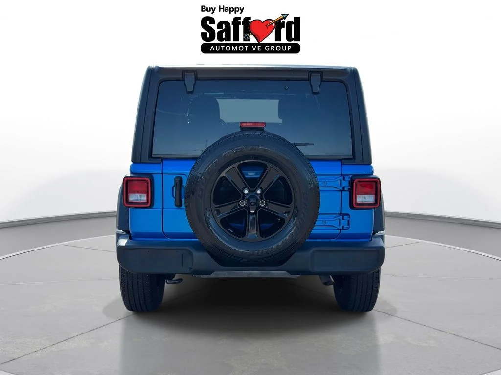 Used 2022 Blue Jeep Unlimited Sport Altitude image 6