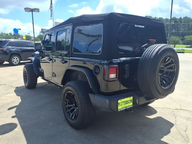 Used 2023 Black Jeep Sport S image 4
