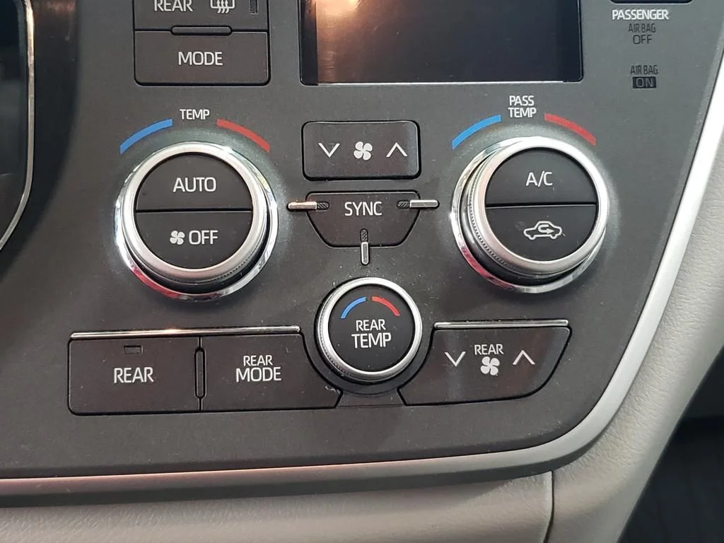 Used 2020 Celestial Silver Metallic Toyota LE image 25