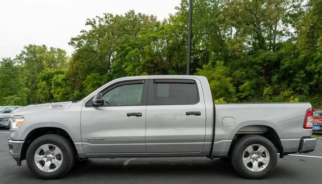 Used 2023 Silver Ram Big Horn/Lone Star image 9