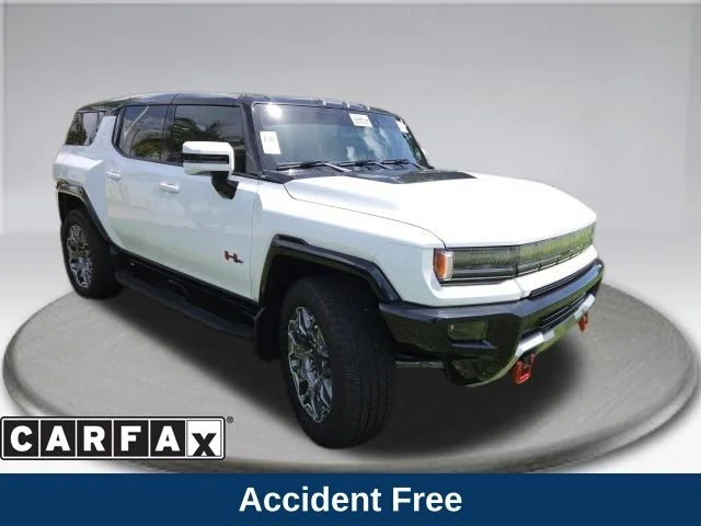 Used 2025 White GMC 3X image 2