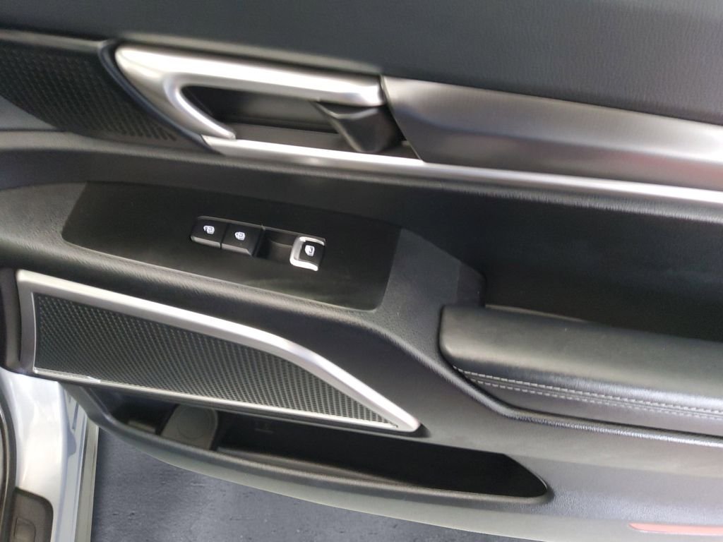 Certified Used 2024 Silver Kia S image 15