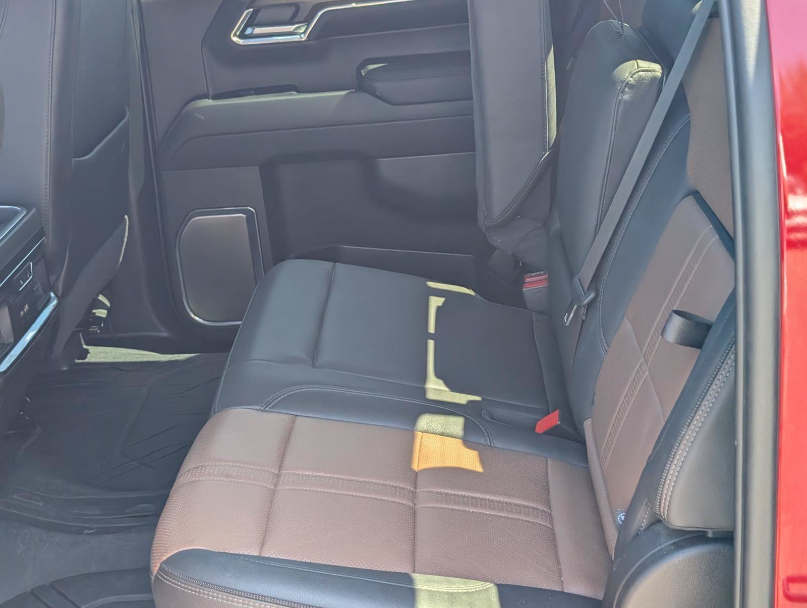 2024 Chevrolet Silverado 1500 High Country - Photo 15