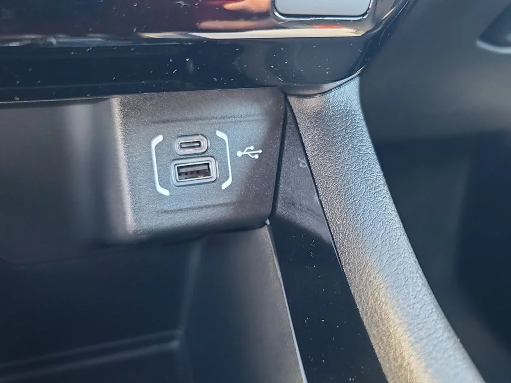 New 2026 White Jeep Limited image 22
