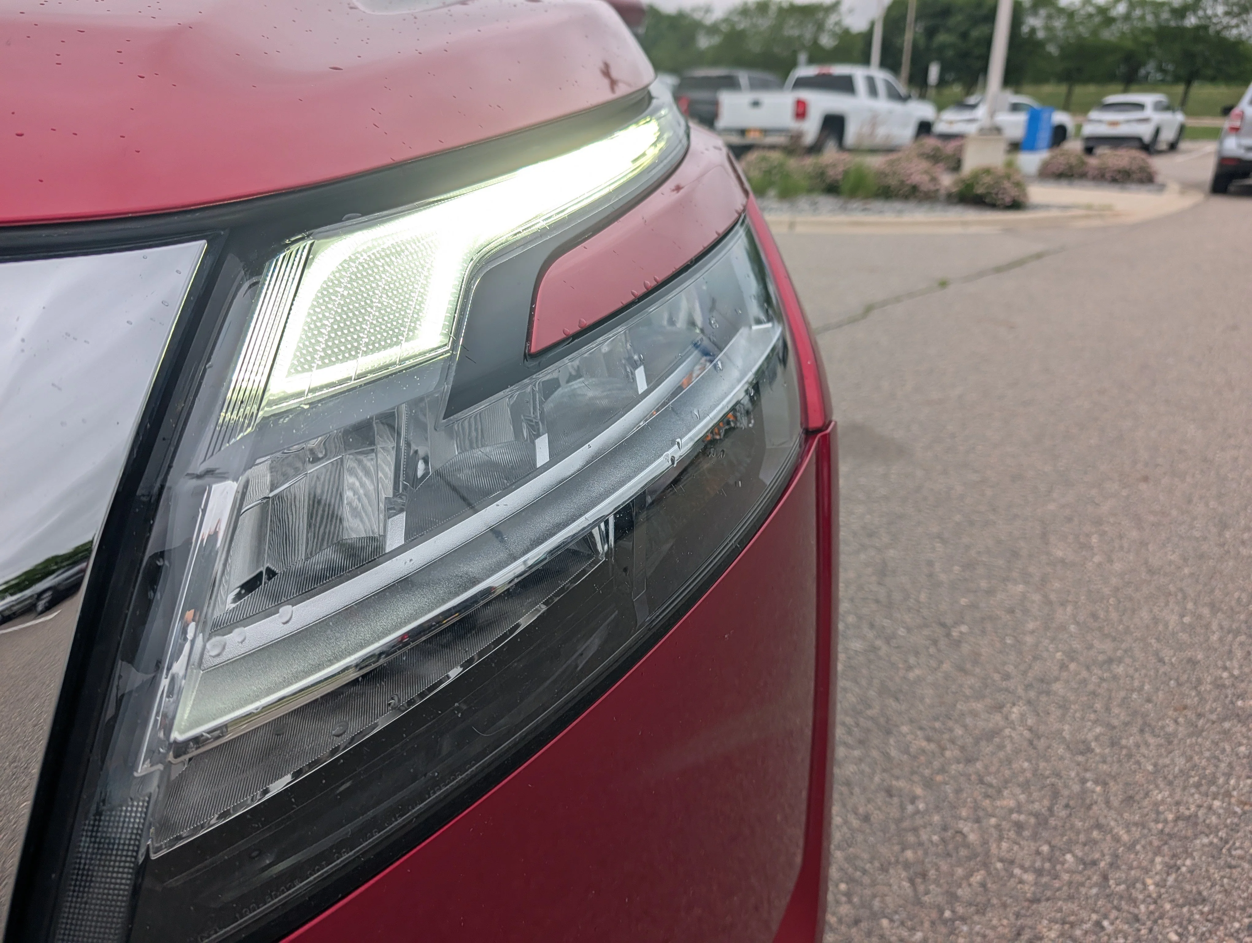 2023 Nissan Pathfinder SL - Photo 16