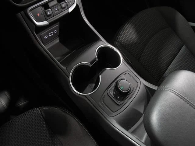 2024 GMC Terrain SLE - Photo 14