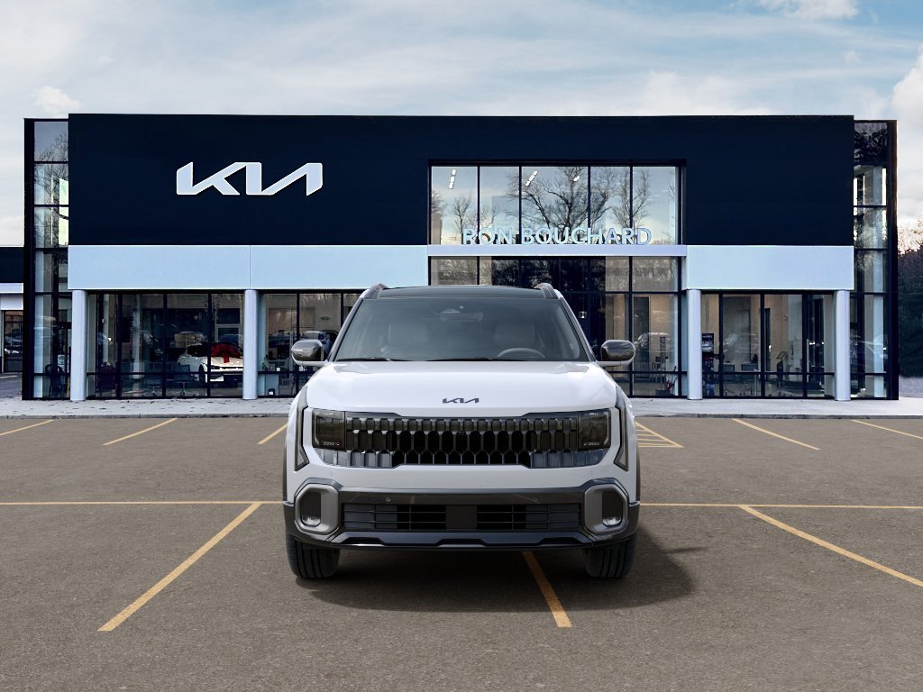 New 2027 Snow White Pearl Kia X-Line S image 2