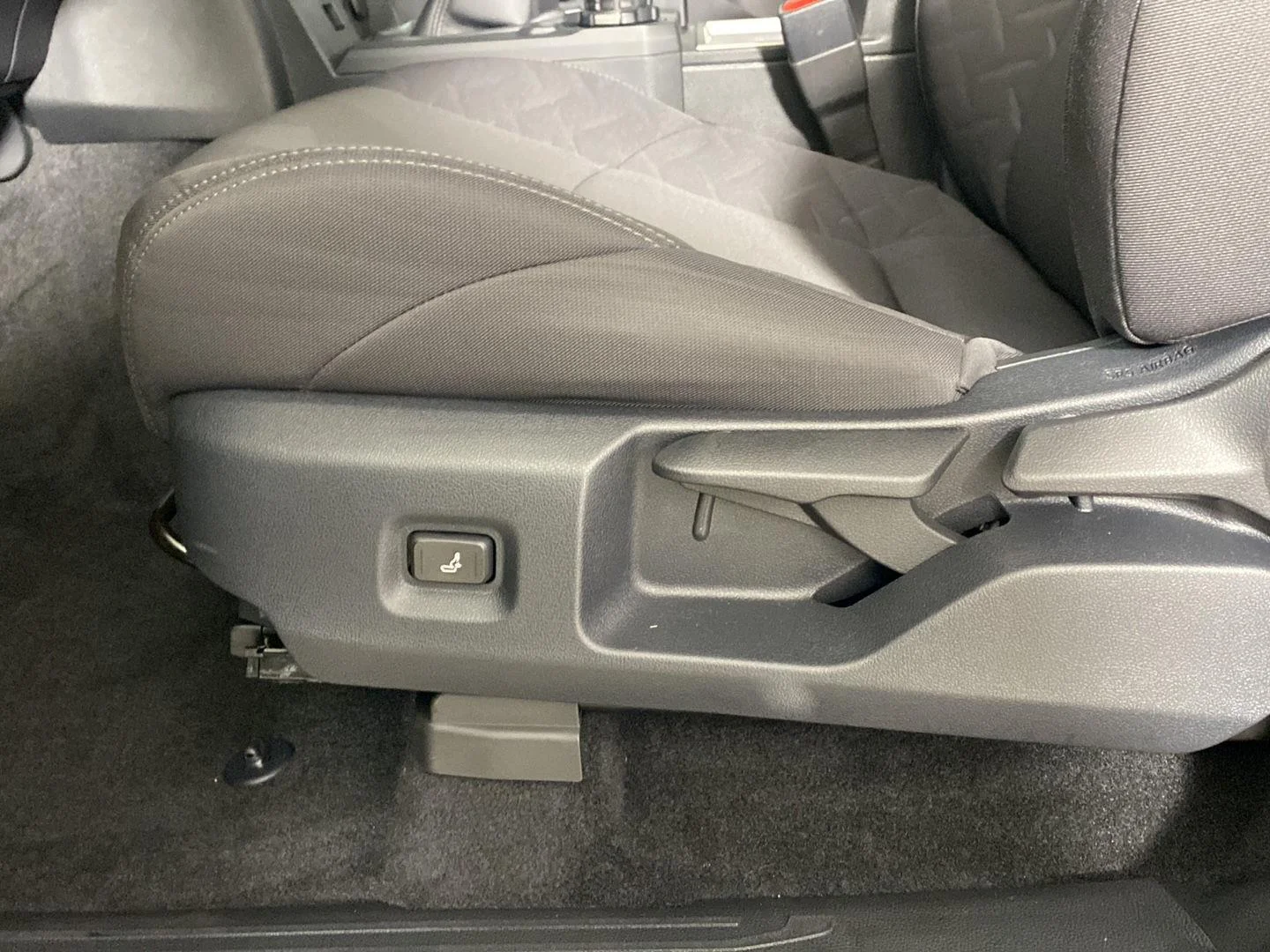 Used 2025 Underground Toyota SR image 13