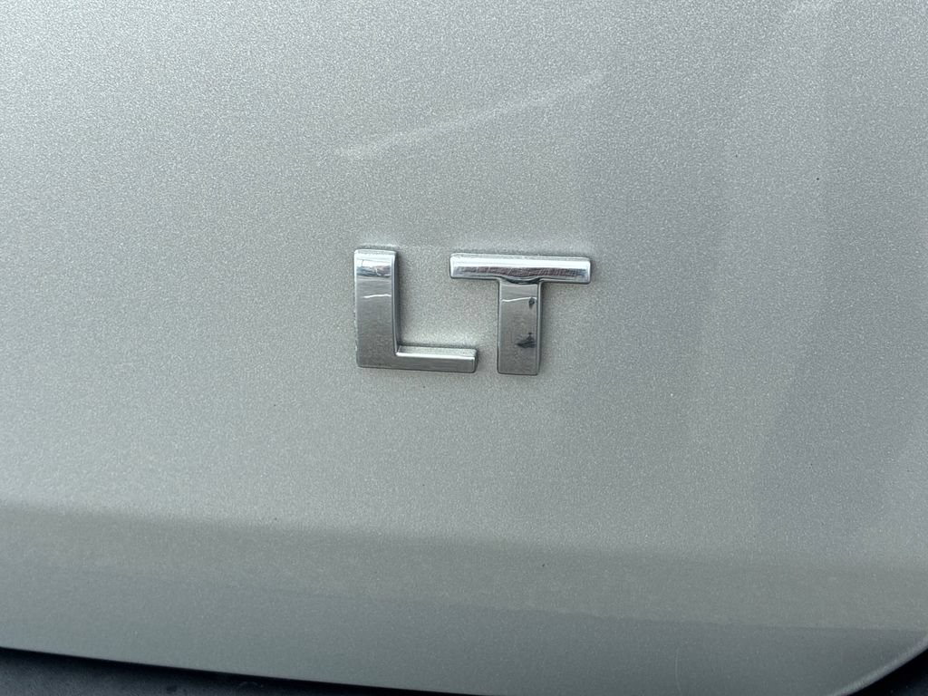 Used 2020 SILVER ICE METALLIC Chevrolet LT Leather image 56