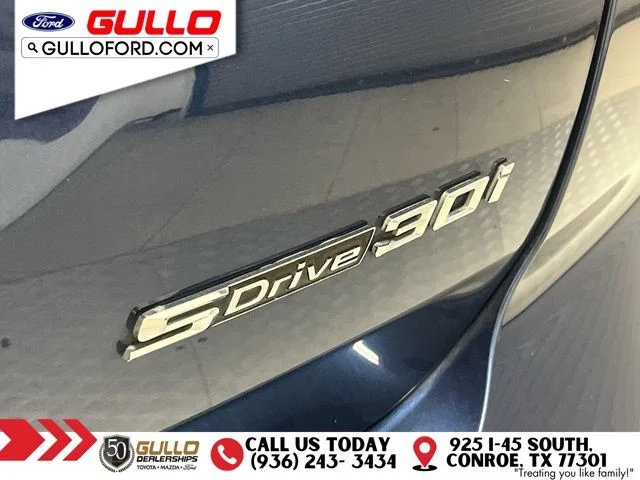 Used 2023 Phytonic Blue Metallic BMW sDrive30i image 31