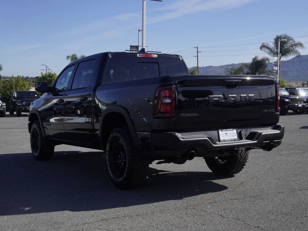 New 2026 Diamond Black Crystal Pearl-Coat Exterior Paint RAM Rebel image 5