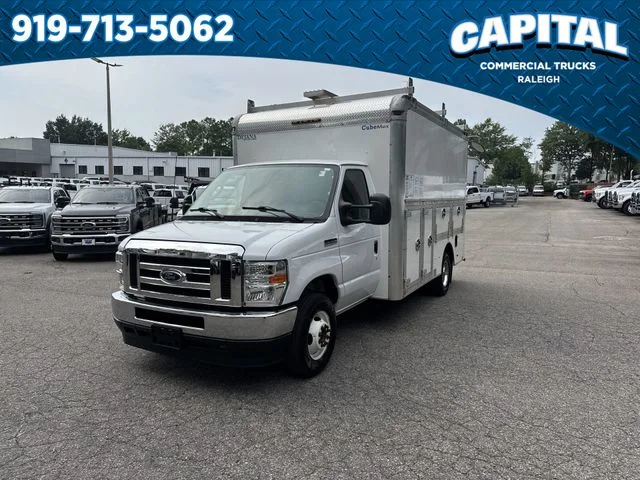 2023 Ford E-350SD