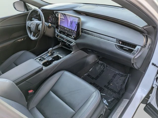 Used 2024 White Lexus 350 Premium image 12