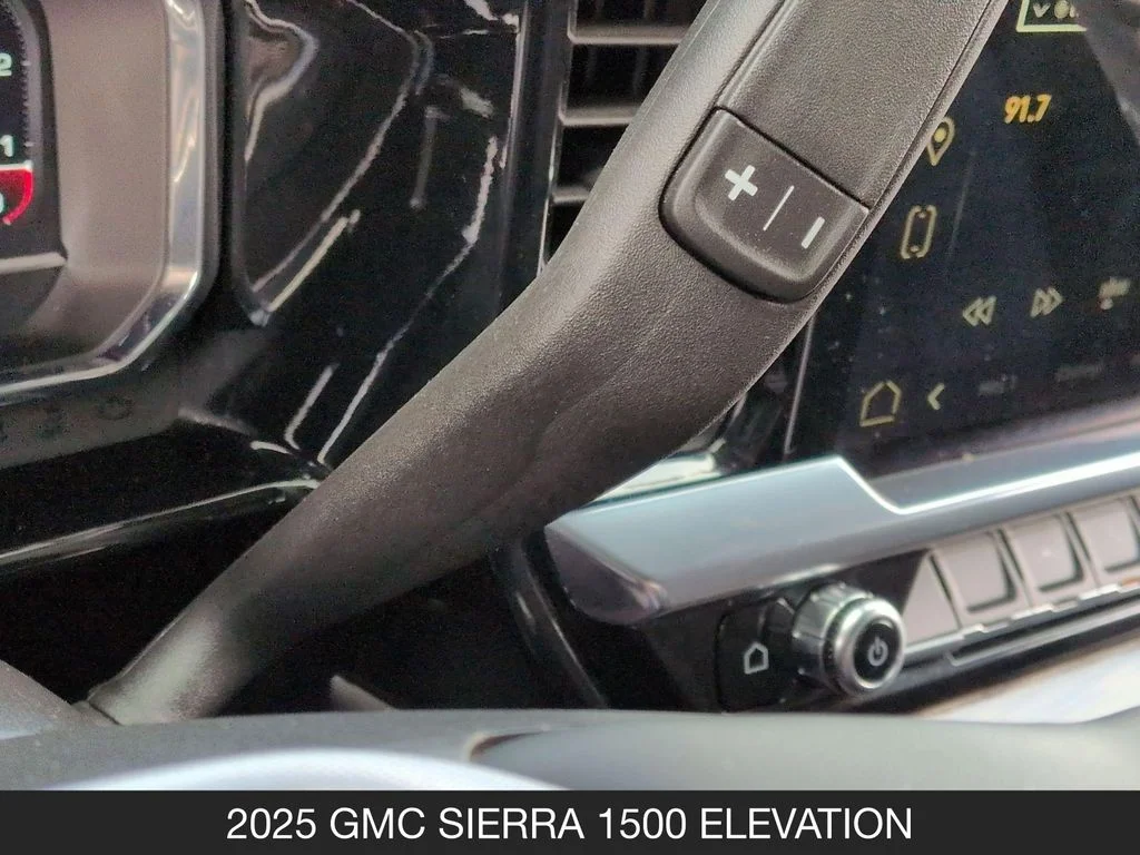 Used 2025 White GMC Elevation image 20