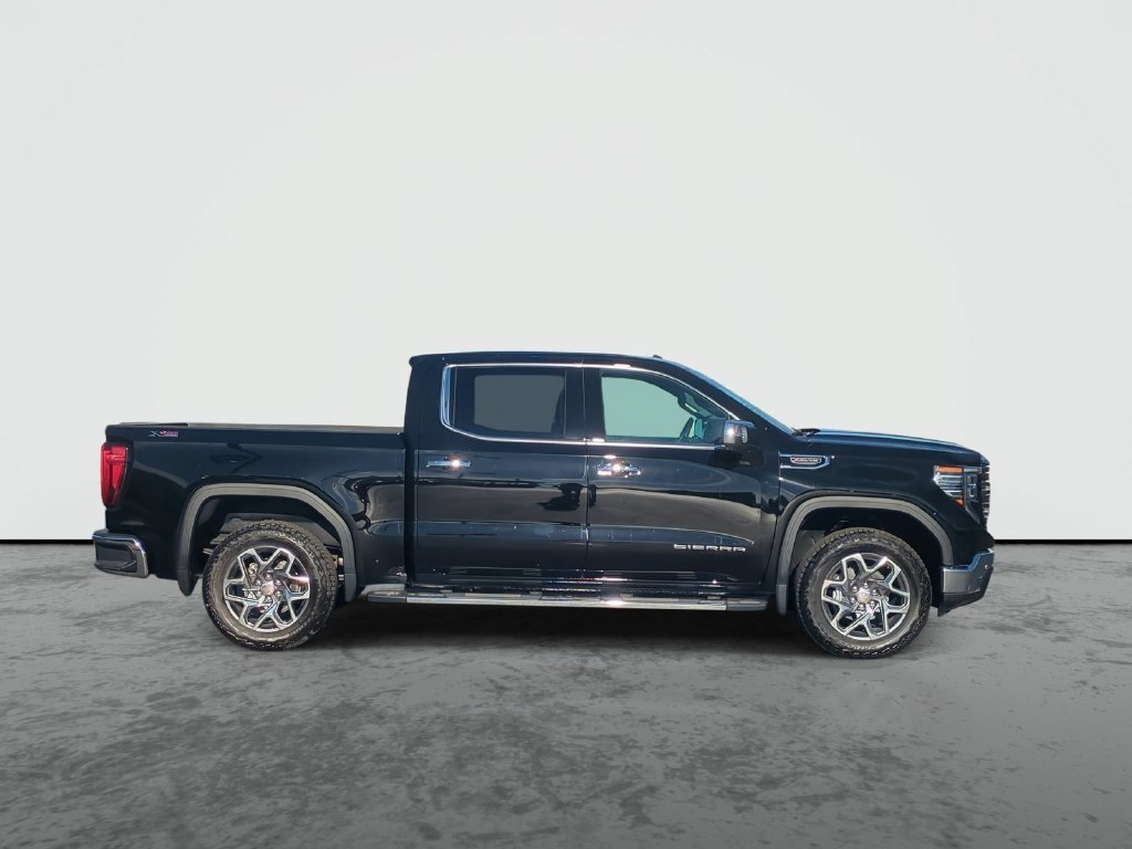 New 2026 Onyx Black GMC SLT image 9