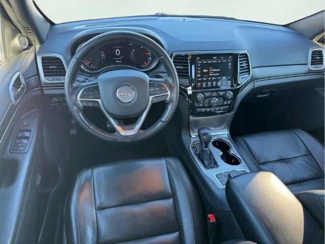 Used 2022 White Jeep Limited image 16
